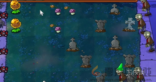 植物大战僵尸杂交版前院告急第八关怎么过(图2) 植物大战僵尸杂交版前院告急第八关怎么过(图2)